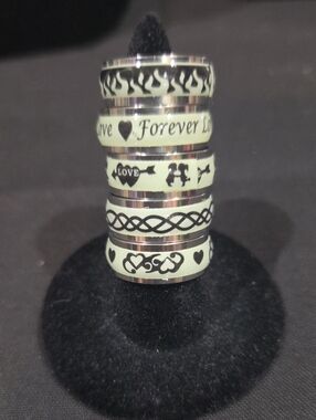 SET OF 5 RINGS - GLOW IN THE DARK - STAINLESS STEEL